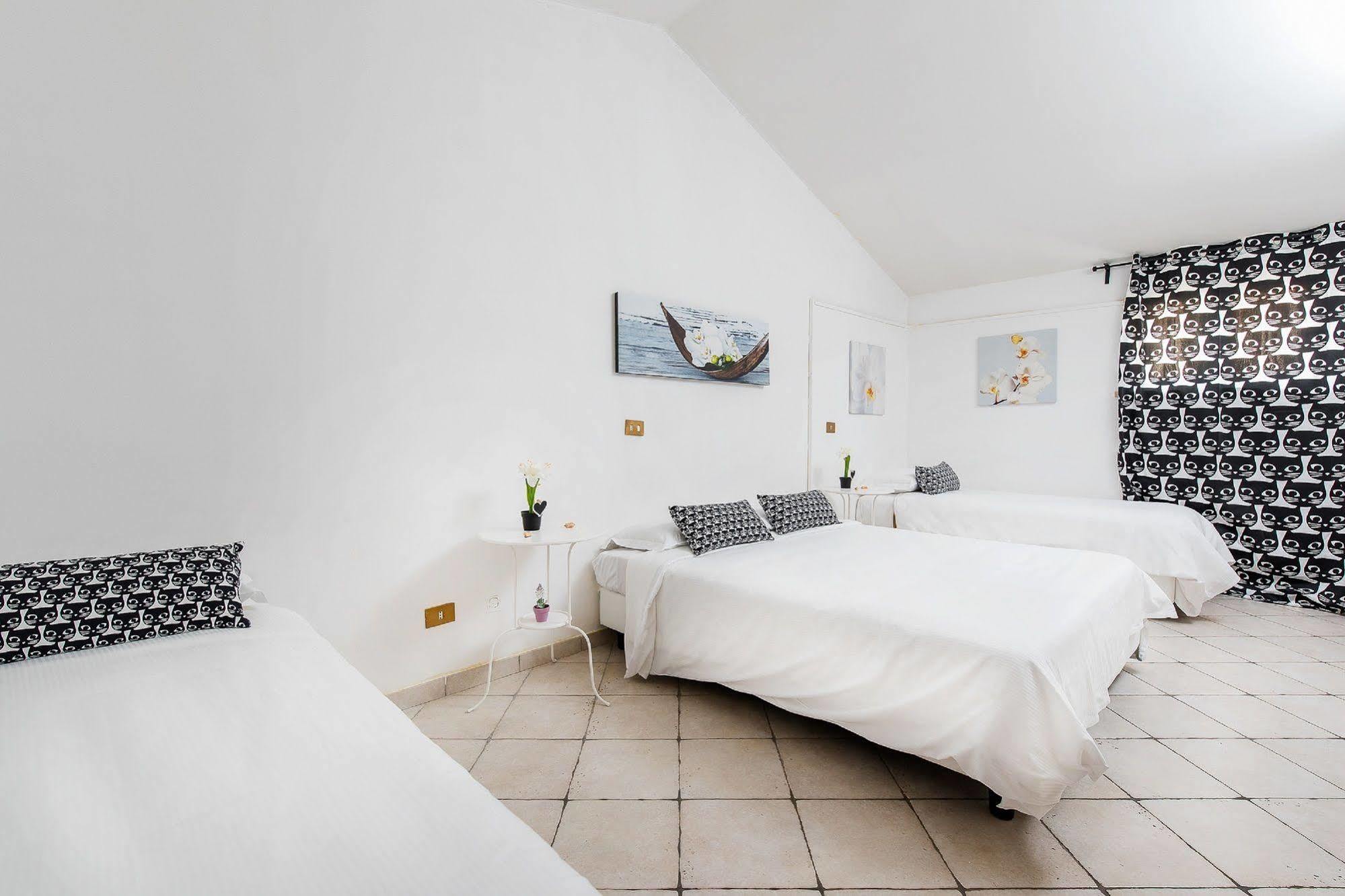 Hotel La Villetta Fiumicino Dış mekan fotoğraf