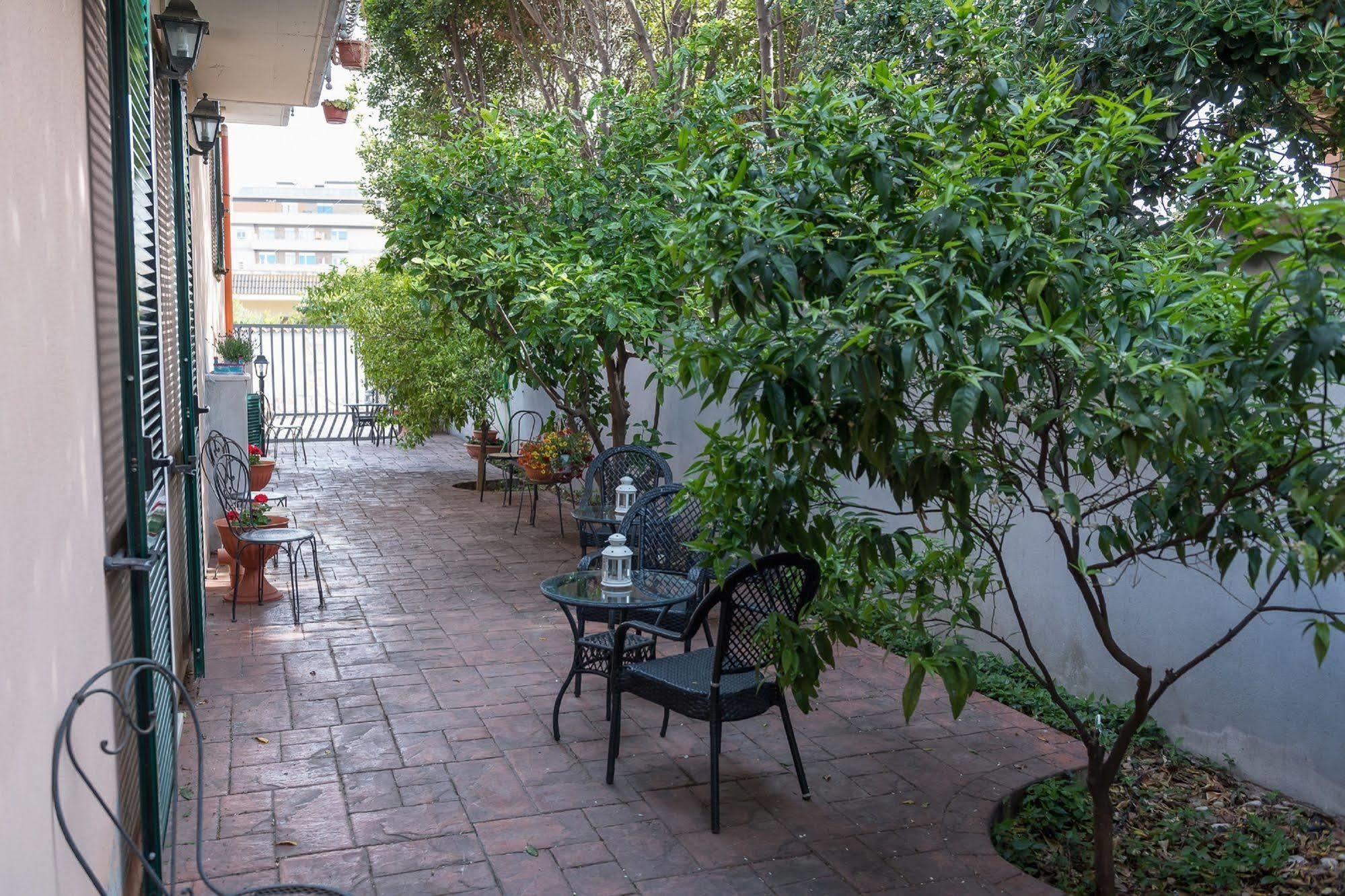 Hotel La Villetta Fiumicino Dış mekan fotoğraf
